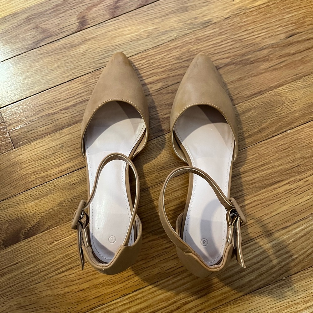 Chic Tan Women's Heels